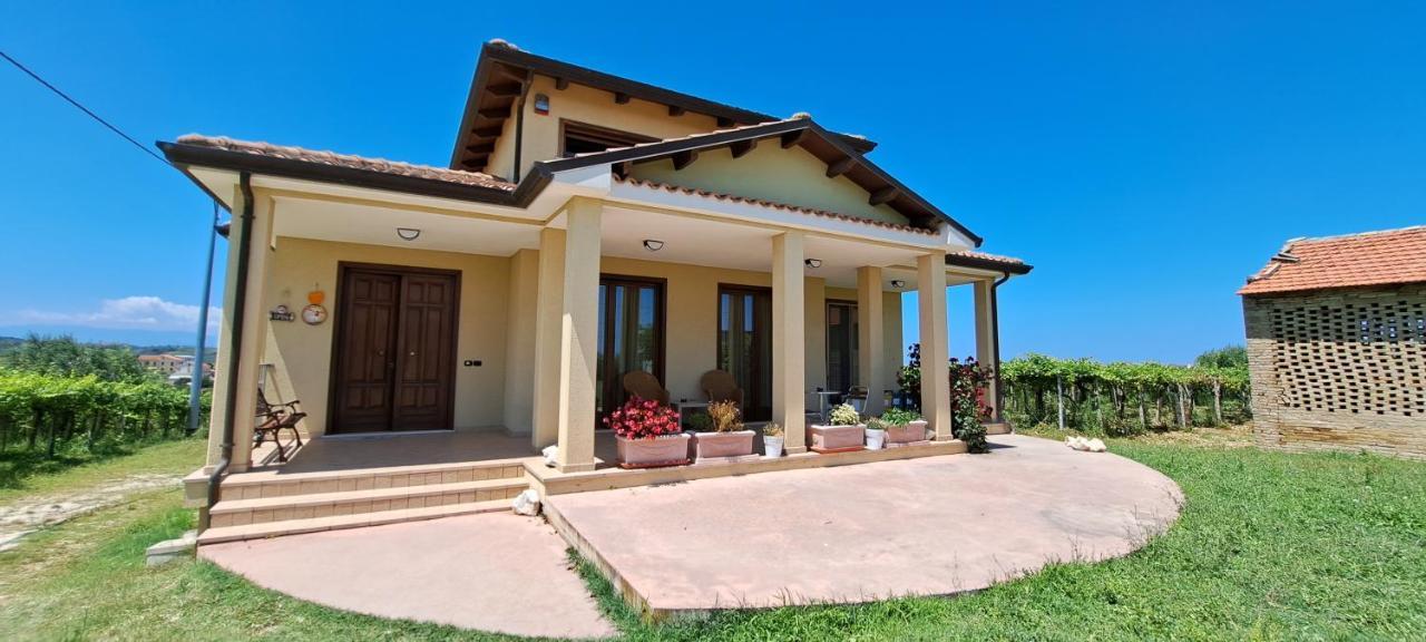 B & B Le Tre Rose Tollo Экстерьер фото