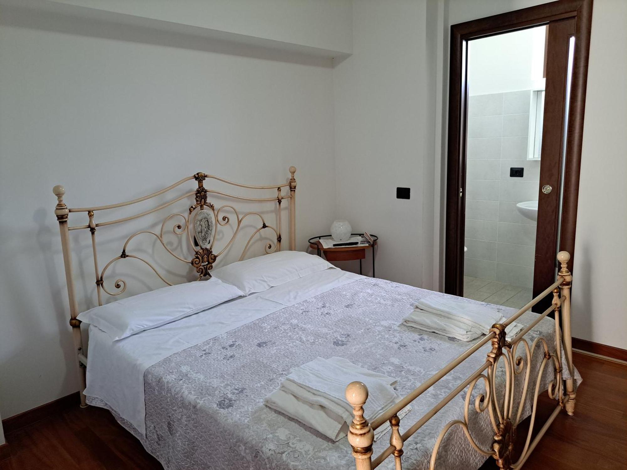 B & B Le Tre Rose Tollo Экстерьер фото